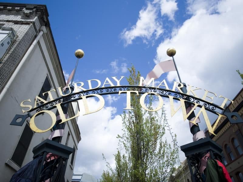 Portland Saturday Market Old Town arch sign